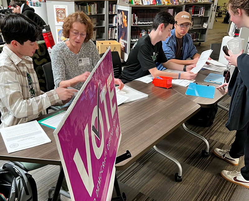 Oklahoma High School Library Runs Annual National Voter Registration Day Drive